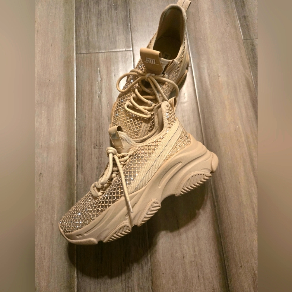 Steve Madden Tan Mesh Sneakers